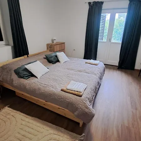 Ikon Vendeghaz Gasthuis 3*